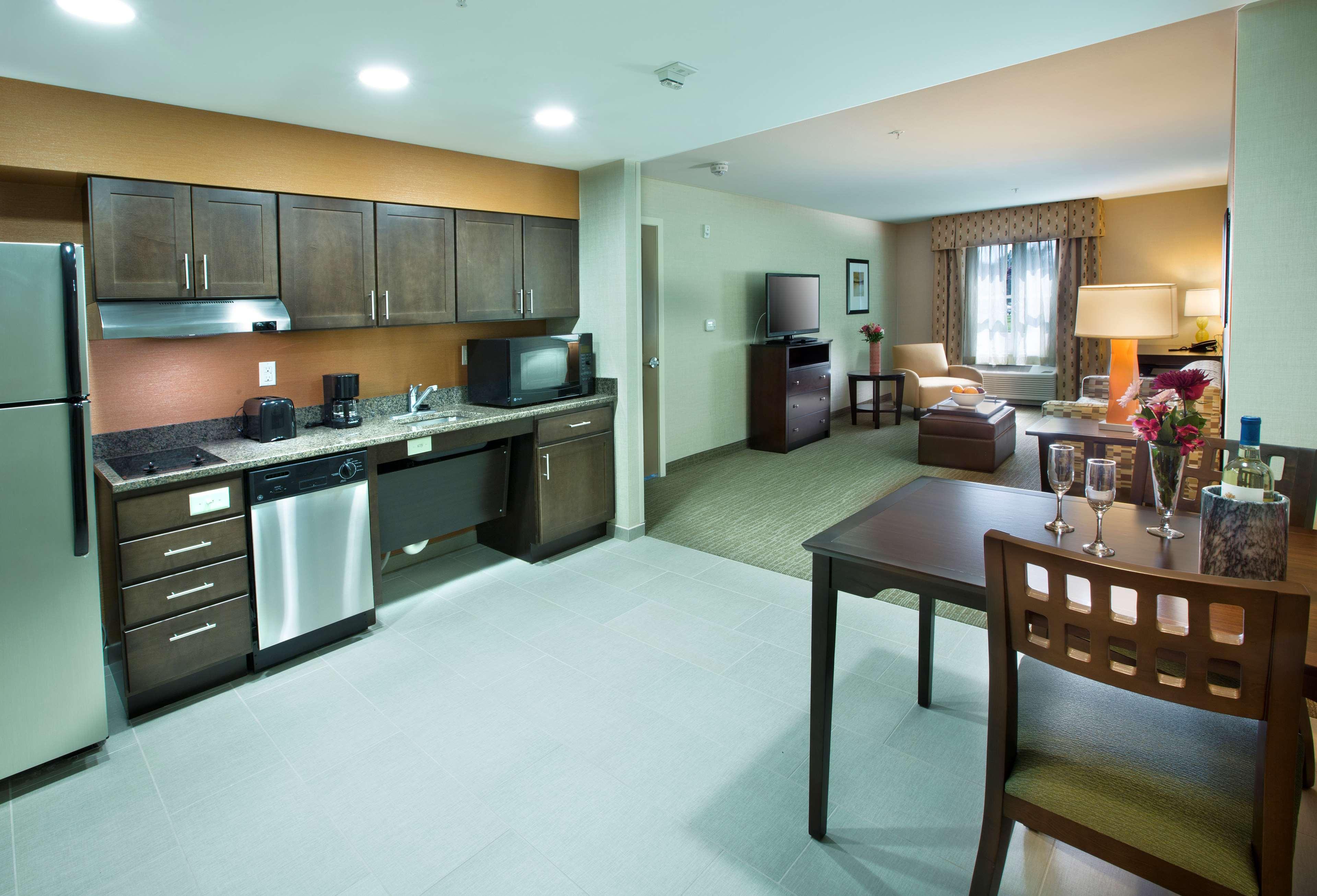 Homewood Suites By Hilton Newport-מידלטאון מראה חיצוני תמונה